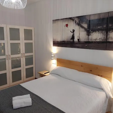 Piso Luminoso, Amplio Y Tranquilo En Casco Viejo Apartamento Bilbao