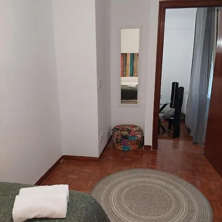 Piso Luminoso, Amplio Y Tranquilo En Casco Viejo Apartamento Bilbao