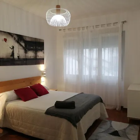 Apartamento Piso Luminoso, Amplio Y Tranquilo En Casco Viejo Bilbao