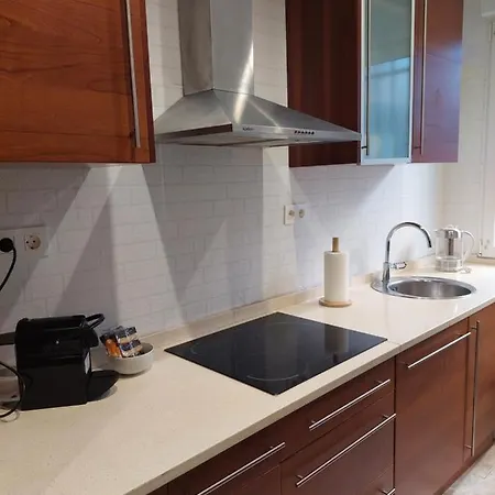 Piso Luminoso, Amplio Y Tranquilo En Casco Viejo Daire Bilbao