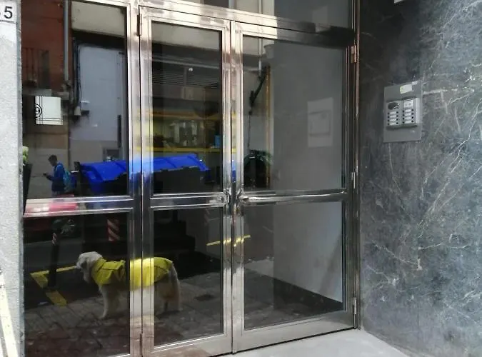 Piso Luminoso, Amplio Y Tranquilo En Casco Viejo * Bilbau