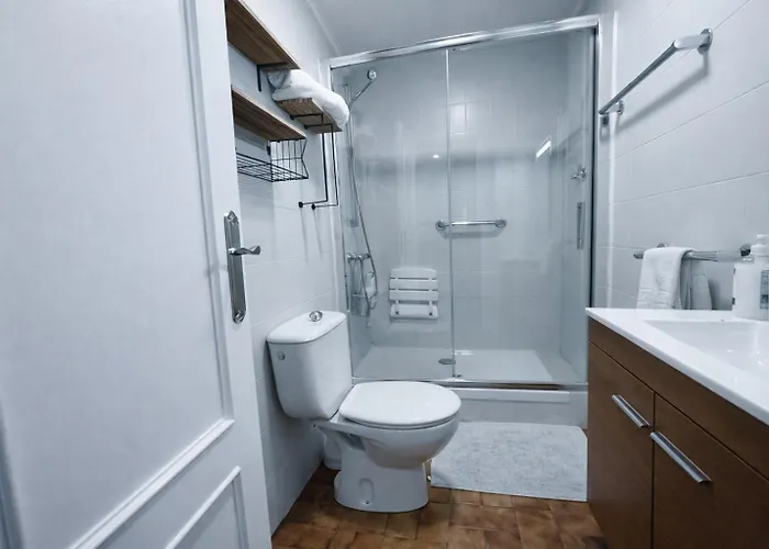 Piso Luminoso, Amplio Y Tranquilo En Casco Viejo Apartamento Bilbau