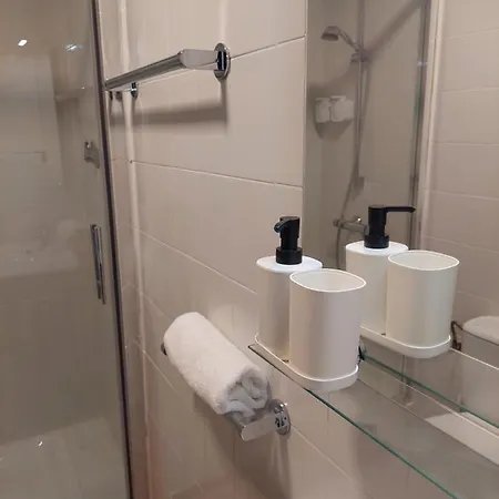 Apartmán Piso Luminoso, Amplio Y Tranquilo En Casco Viejo *