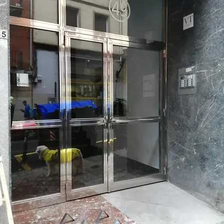 Piso Luminoso, Amplio Y Tranquilo En Casco Viejo * 빌바오